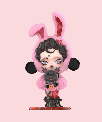 SKULLPANDA Bunny or Doggy 100% Figurine