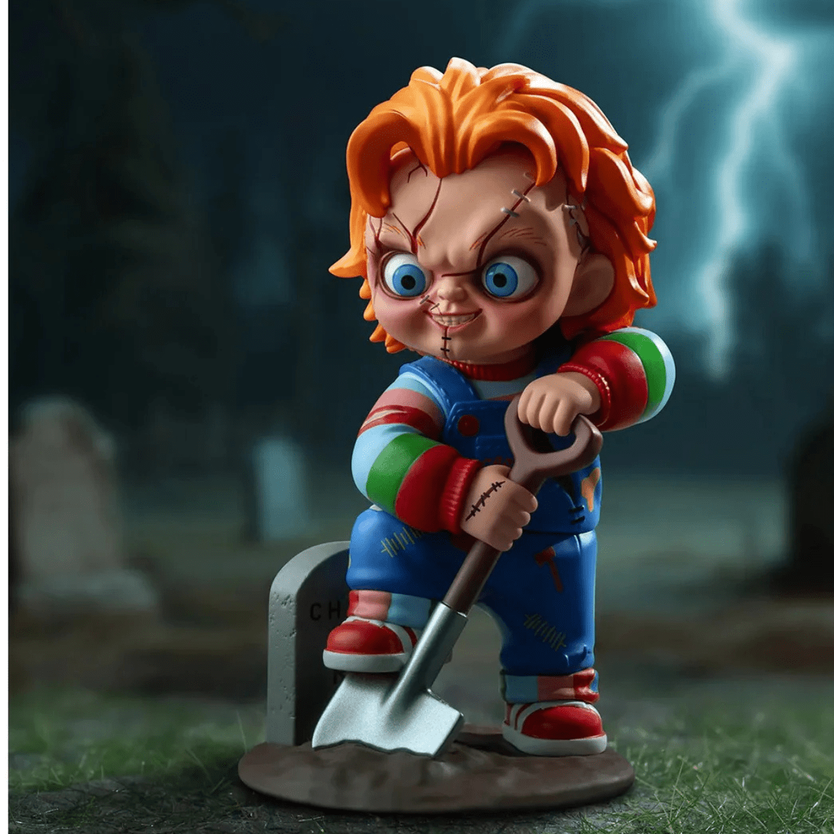 Chucky Franchise Series Figures Graveyard Chucky Collectique