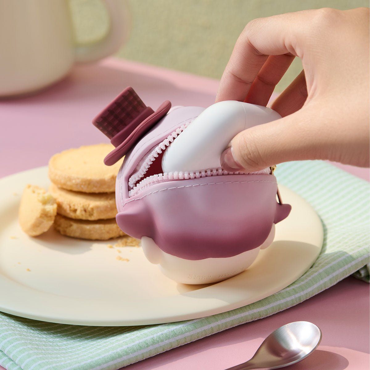 DIMOO Crush on Coffee Series Earphone Case Blind Box - Collectique