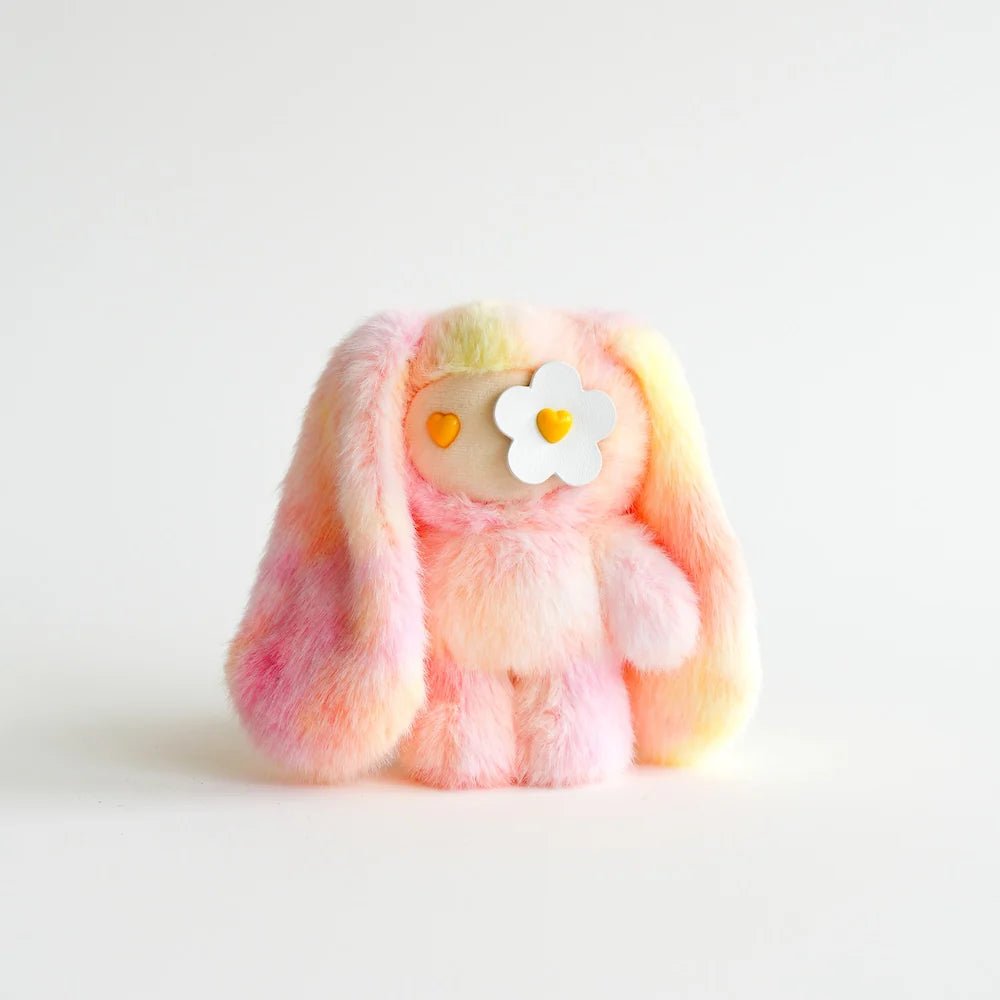 JUJU RAINBOW PLUSH KEYCHAIN BLIND BOX PINK