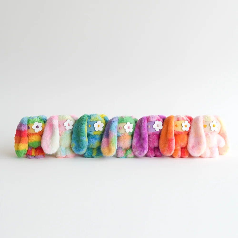 JUJU RAINBOW PLUSH KEYCHAIN BLIND BOX COLLECTION