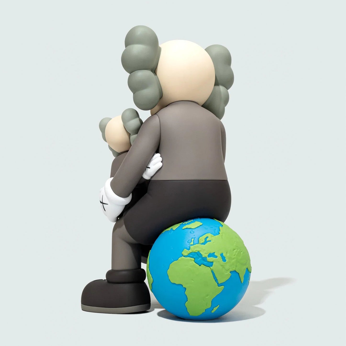 KAWS HOLIDAY THAILAND BROWN - Collectique