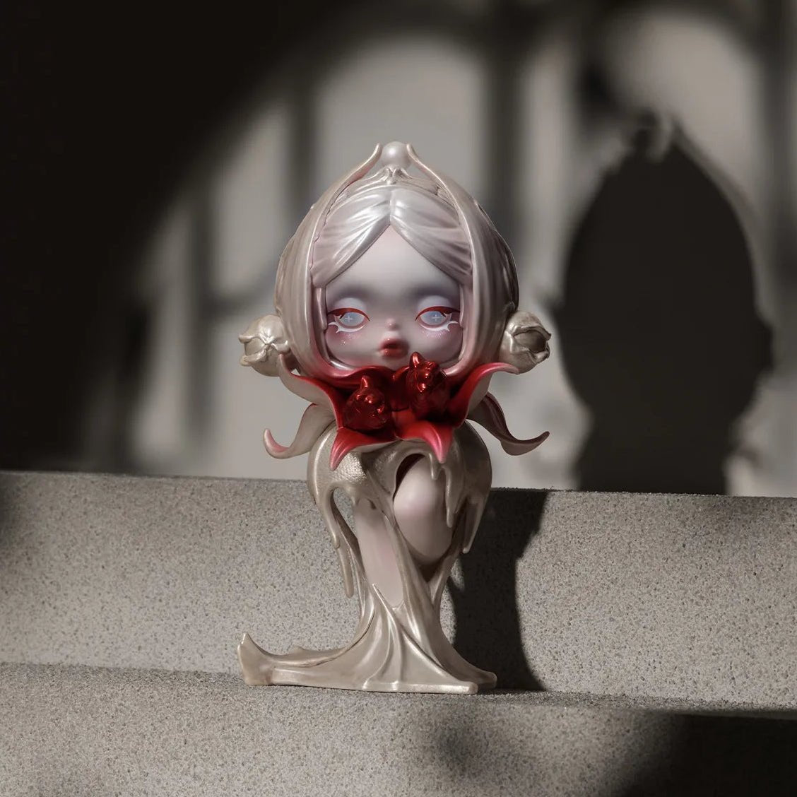 SKULLPANDA Petals in Four Acts Series Figures Crown in Ashes